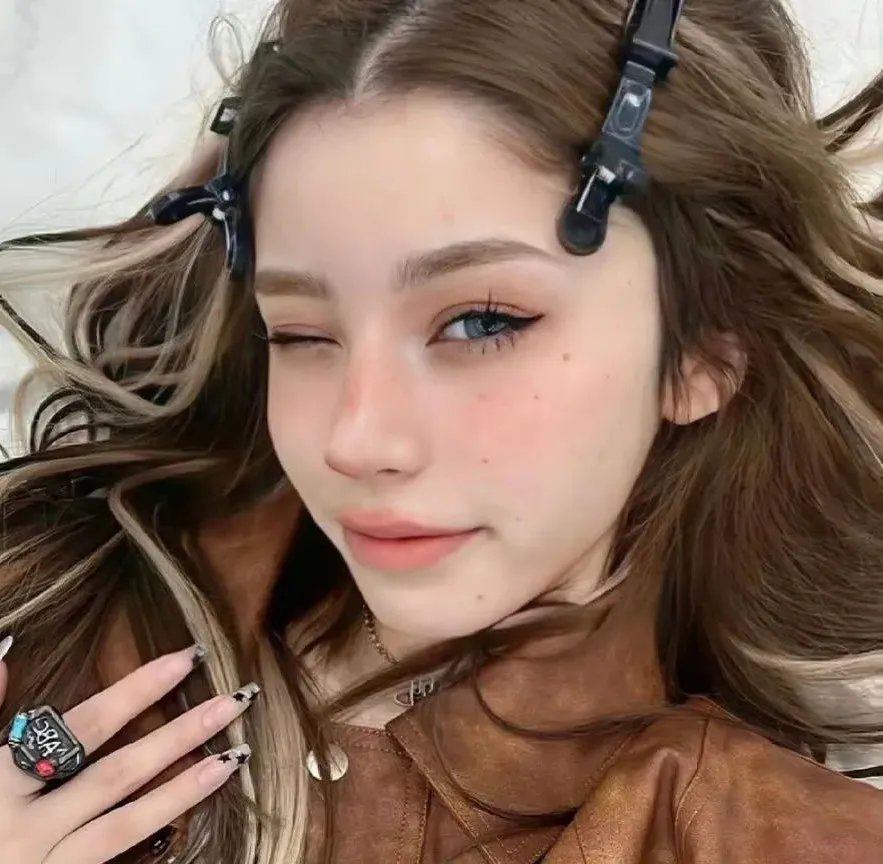 快藏起来!玛琪娜同学
